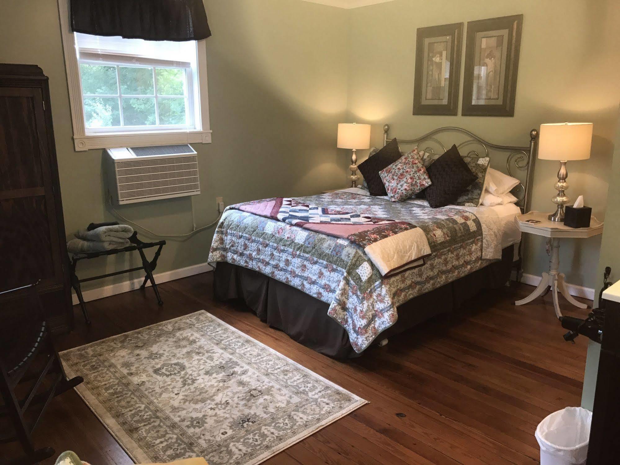 Orchard House B&B Lovingston Esterno foto