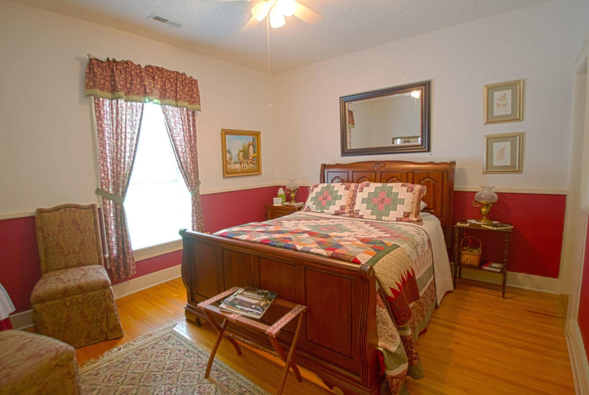 Orchard House B&B Lovingston Esterno foto