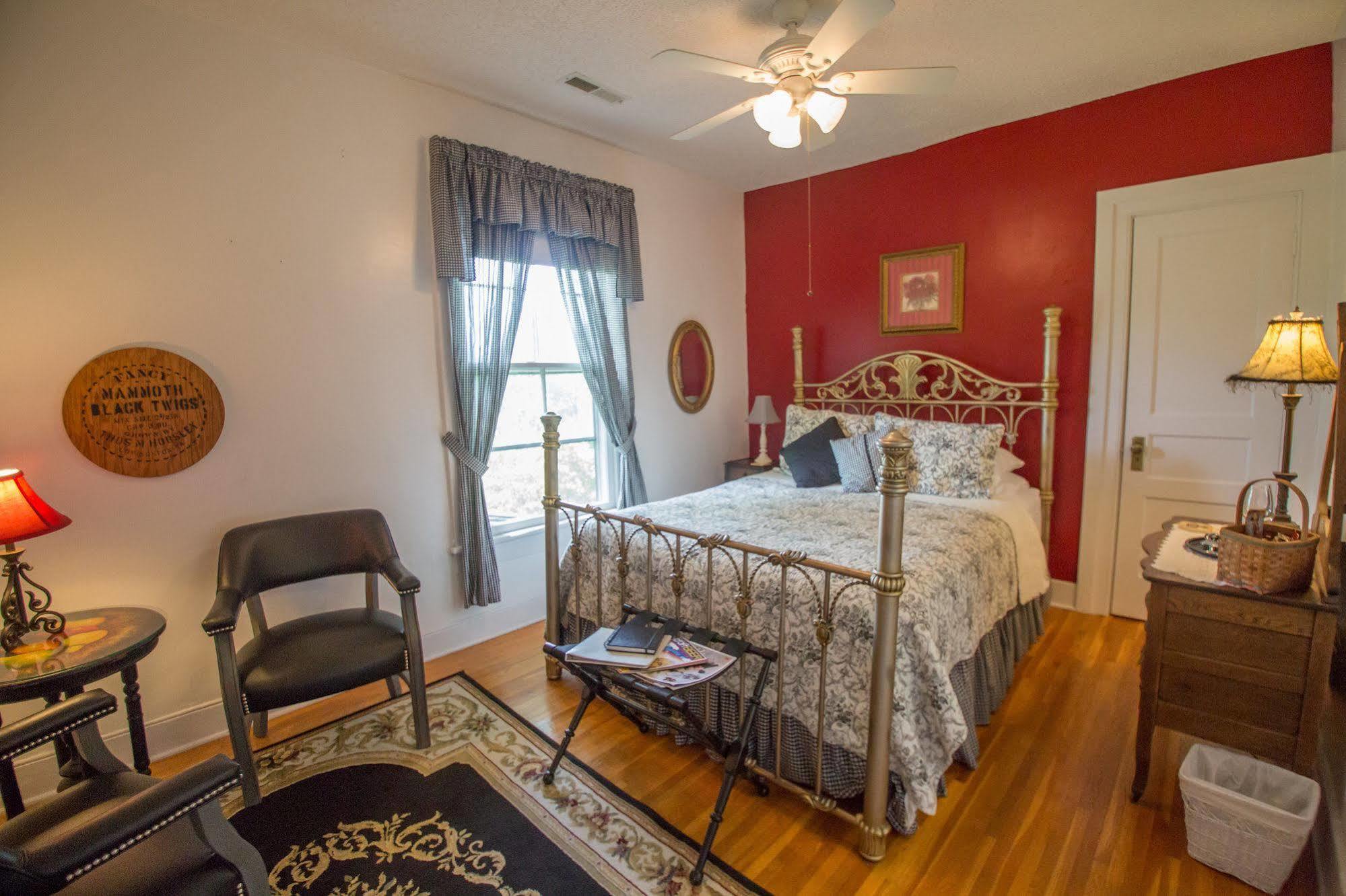 Orchard House B&B Lovingston Esterno foto
